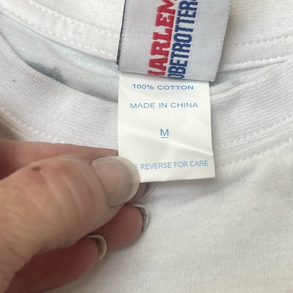 Authentic Harlem GlobeTrotters Fan Pack - Picture 10 of 13